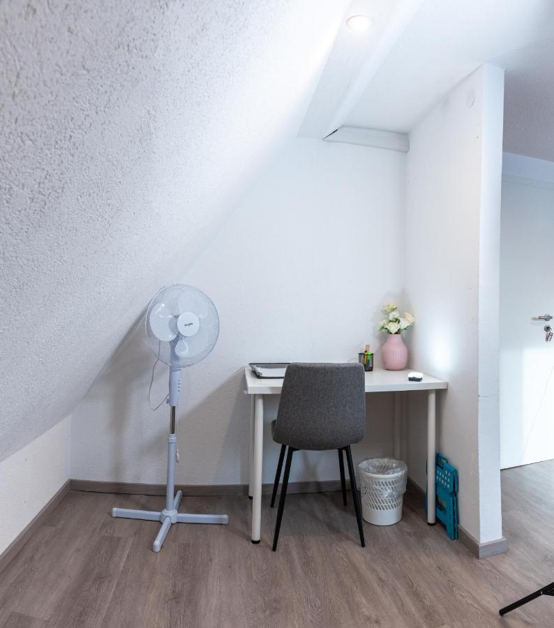 #2 Grosses Zimmer Mit Pool Und Garten ميمنغن المظهر الخارجي الصورة