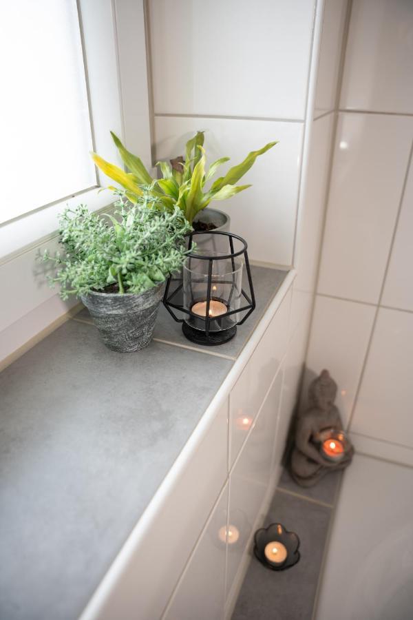 #2 Grosses Zimmer Mit Pool Und Garten ميمنغن المظهر الخارجي الصورة