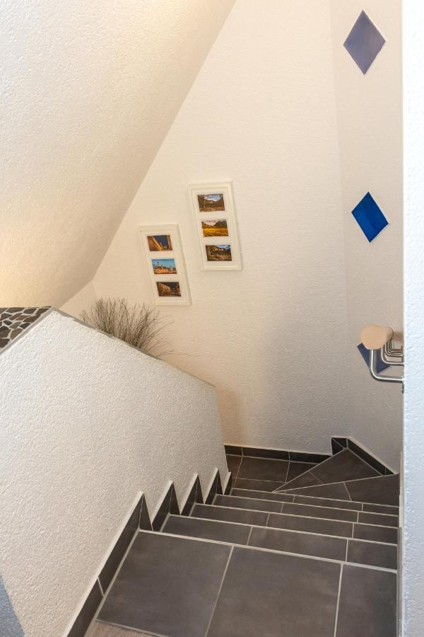 #2 Grosses Zimmer Mit Pool Und Garten ميمنغن المظهر الخارجي الصورة
