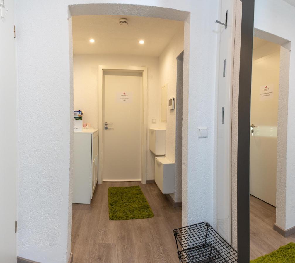 #2 Grosses Zimmer Mit Pool Und Garten ميمنغن المظهر الخارجي الصورة
